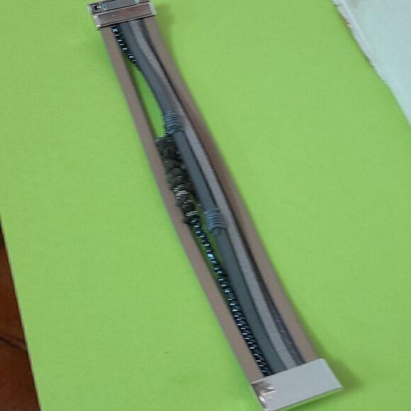 6 Strand Python Magnetic Leather  Bracelet With Tourquouse Stone...New - Picture 5 of 7